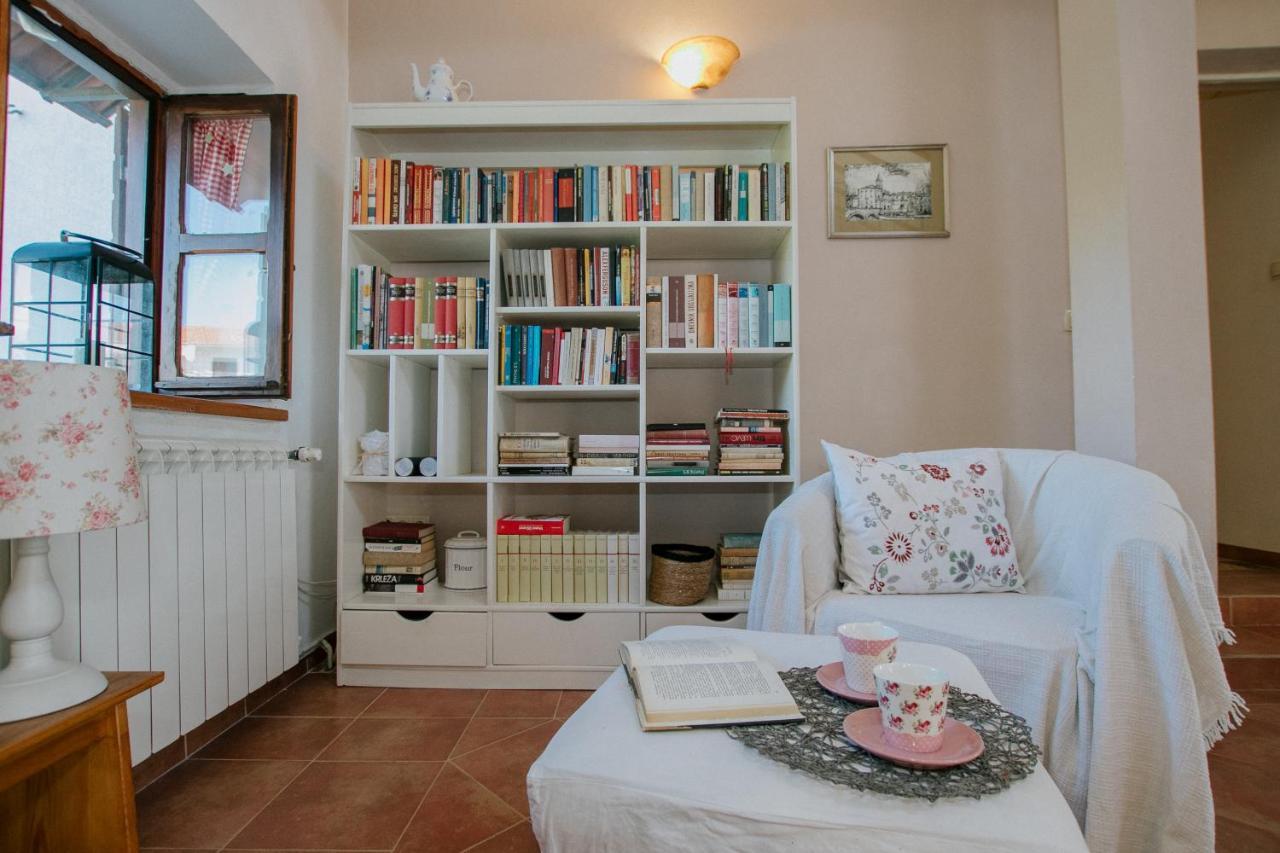 Country House Rusula Vrsine エクステリア 写真