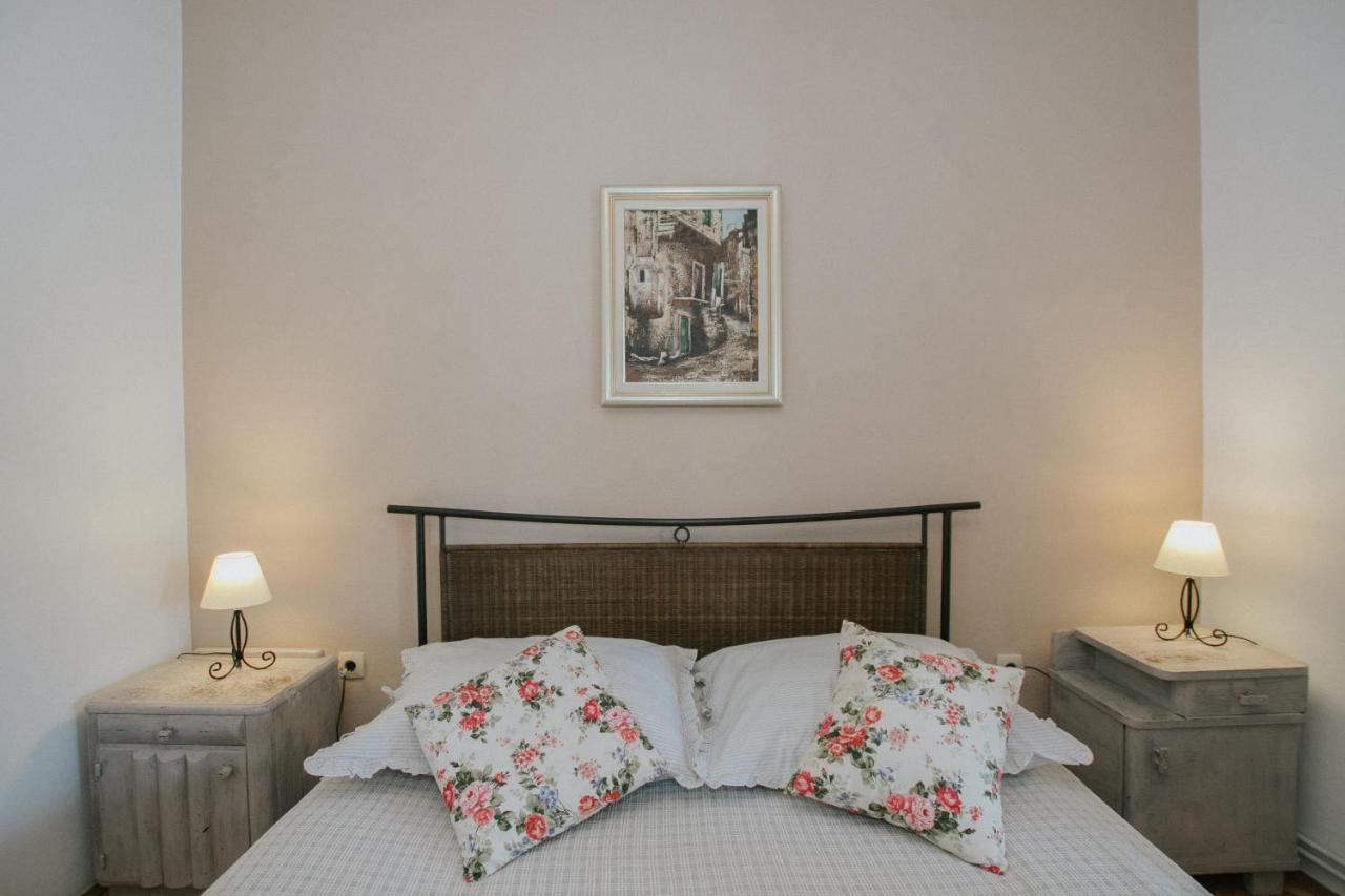 Country House Rusula Vrsine エクステリア 写真